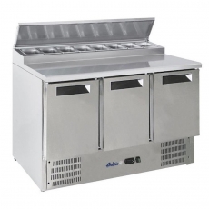 Stół chłodniczy 3-drzwiowy sałatkowy z nadstawą<br />model: 236239<br />producent: Arktic